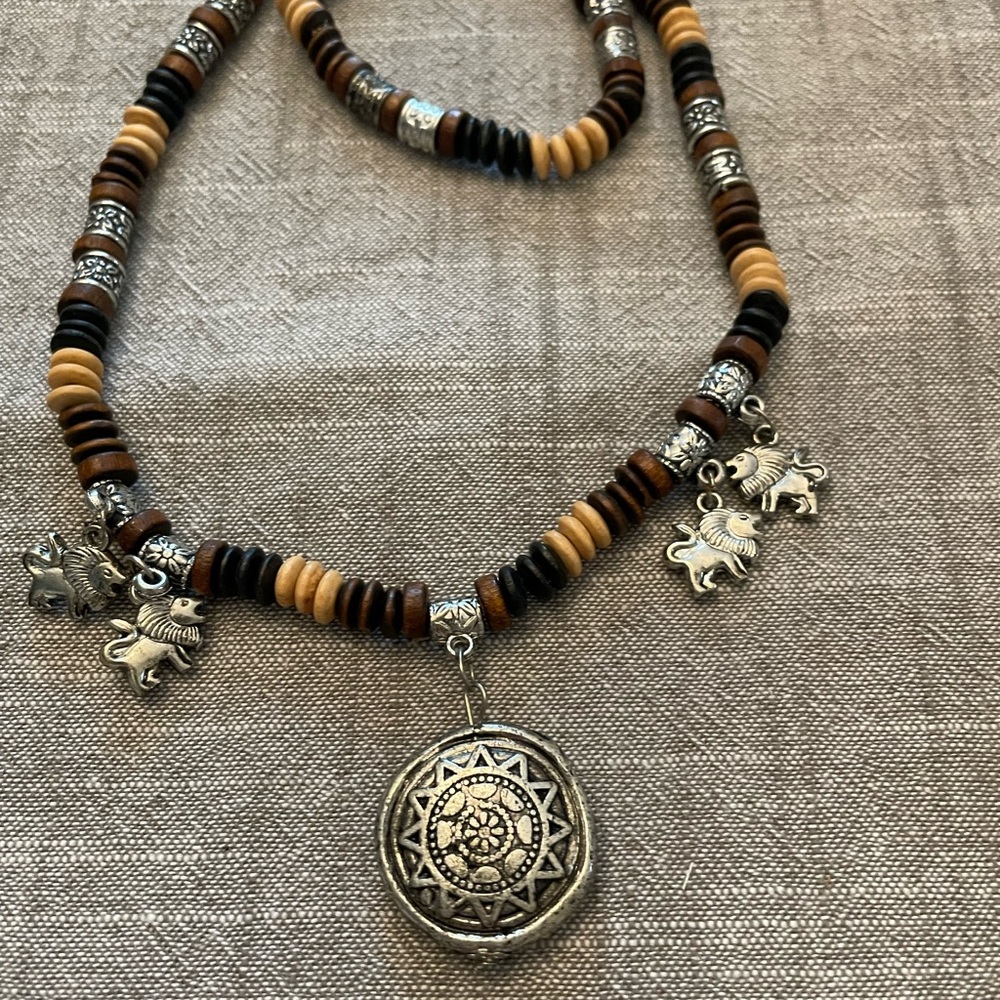 J love necklace and bracelet